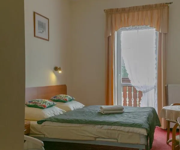 Sudety Blisko Szlakow Gorskich I Wyciagow Narciarskich, Prywatny Bezplatny Parking בית הארחה 3*