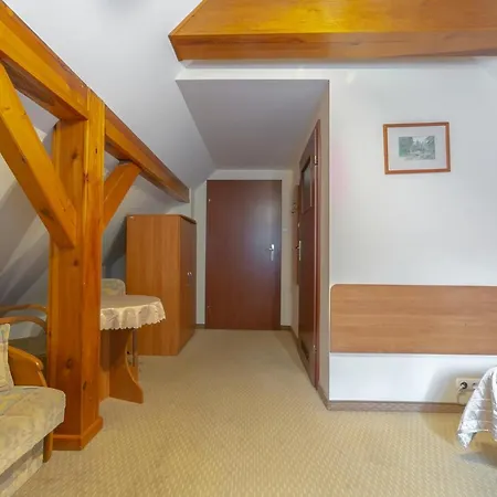 Guest house Sudety Blisko Szlakow Gorskich I Wyciagow Narciarskich, Prywatny Bezplatny Parking Karpacz