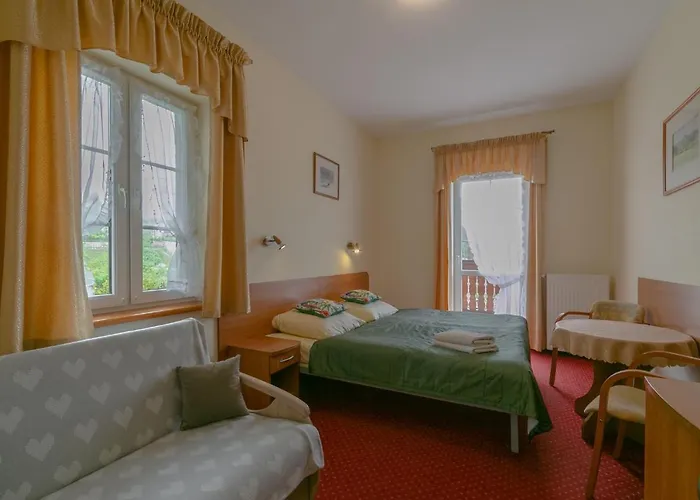 Sudety Blisko Szlakow Gorskich I Wyciagow Narciarskich, Prywatny Bezplatny Parking Guest house