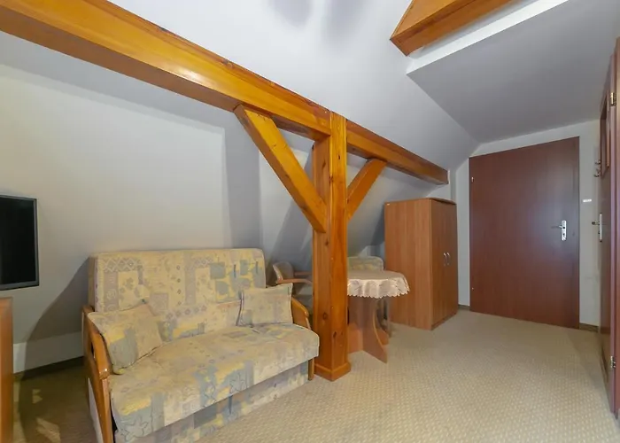 Гостевой дом Sudety Blisko Szlakow Gorskich I Wyciagow Narciarskich, Prywatny Bezplatny Parking 3*