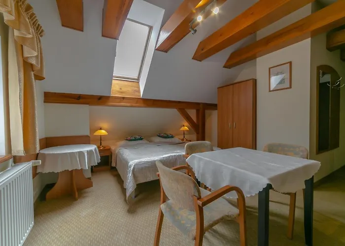 Sudety Blisko Szlakow Gorskich I Wyciagow Narciarskich, Prywatny Bezplatny Parking Guest house Karpacz